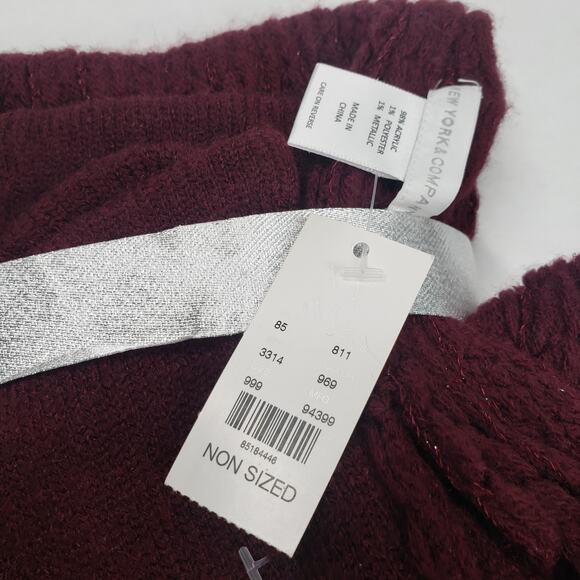 New York & Company 2 Piece Metallic Thread Scarf Gloves Set Burgundy Cable Knit - Picture 3 of 6